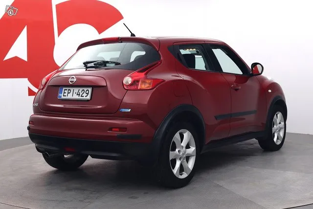 Nissan Juke 1,6L Pure Drive Acenta 2WD 5MT Elegance Alloys C Image 5